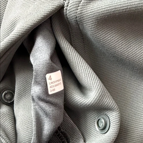 Lululemon track jacket! - Picture 8 of 8